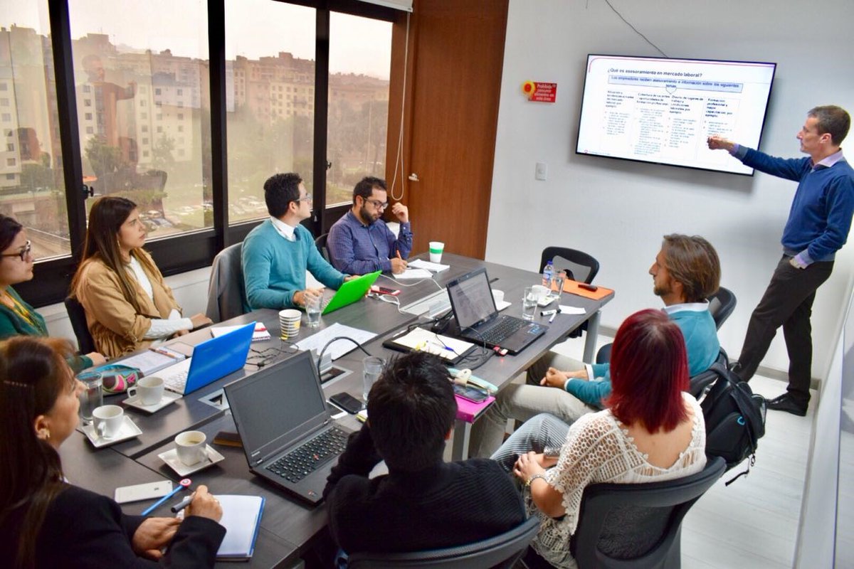 Región Metropolitana aprueba 37 cursos para 2026 enfocados en empleabilidad y emprendimiento